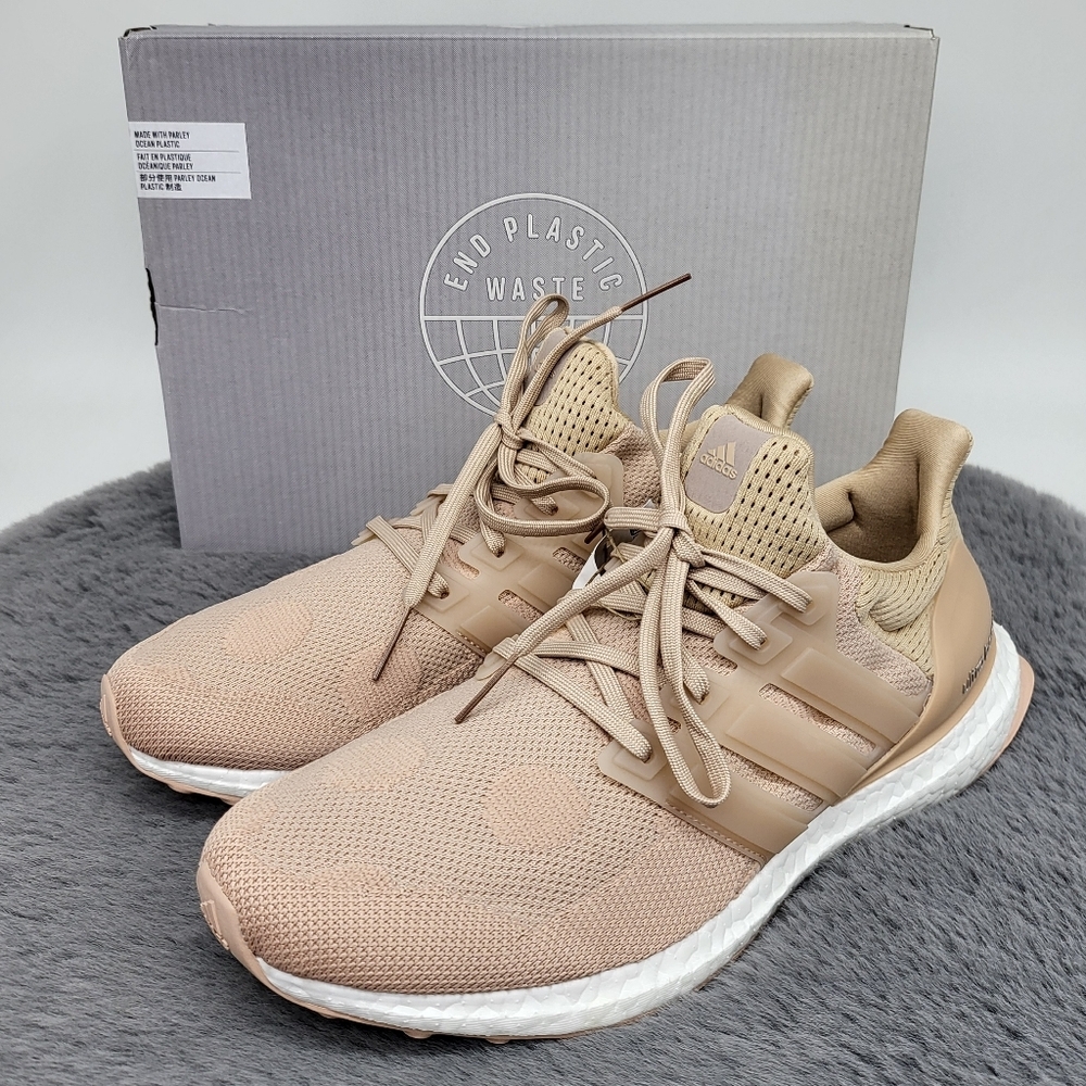 New Adidas Ultraboost 1.0 DNA Women's Running Shoes Size 9